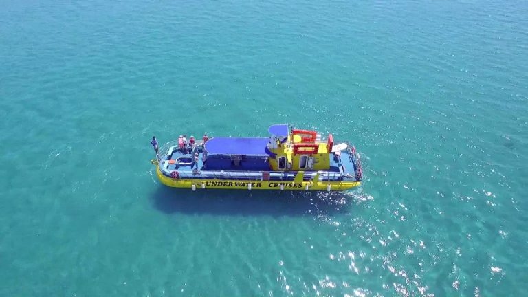 Yellow submarine zante30 768x432